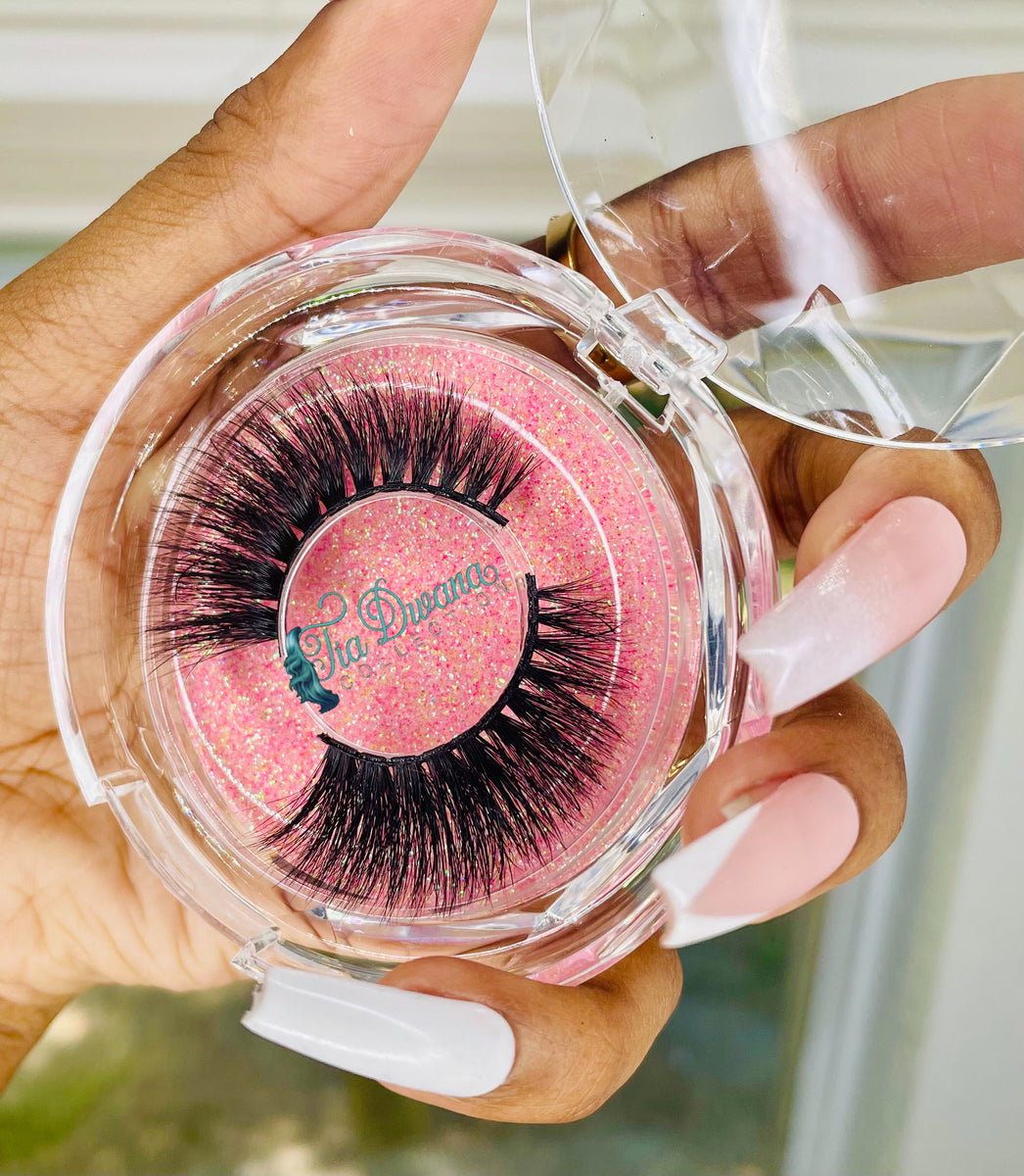 Lashes! – Tia Dwana Collection LLC