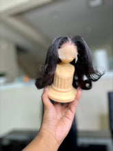 Load image into Gallery viewer, Petite Crown
